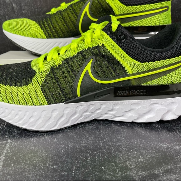 NIKE INFINITY RUN REACT 2 MENS ROAD RUNNING SHOES SIZE 11 FLYKNIT VOLT BLACK GRE main image 6